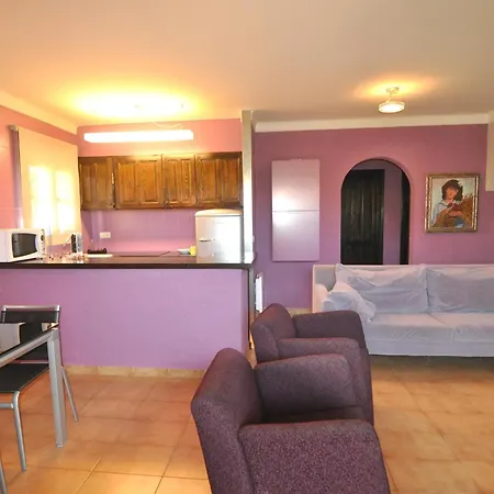 Casa Encantadora Con Piscina Privada En Riells, Ideal Familias Y Amigos - Hisp-7-1